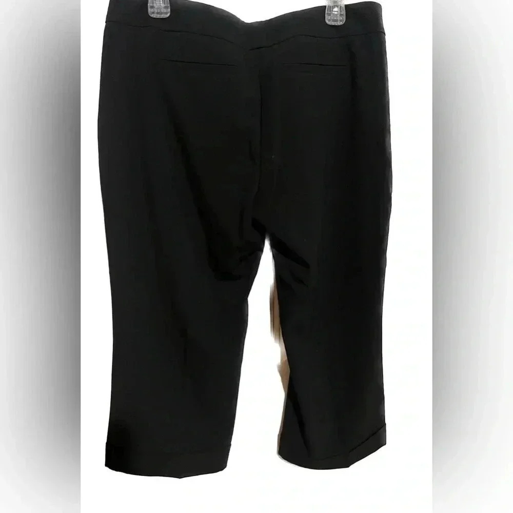 🔵 NWT New York and Co cuffed Capri black dressy pants